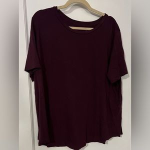 Universal Standard Tee Rex, size 22/24